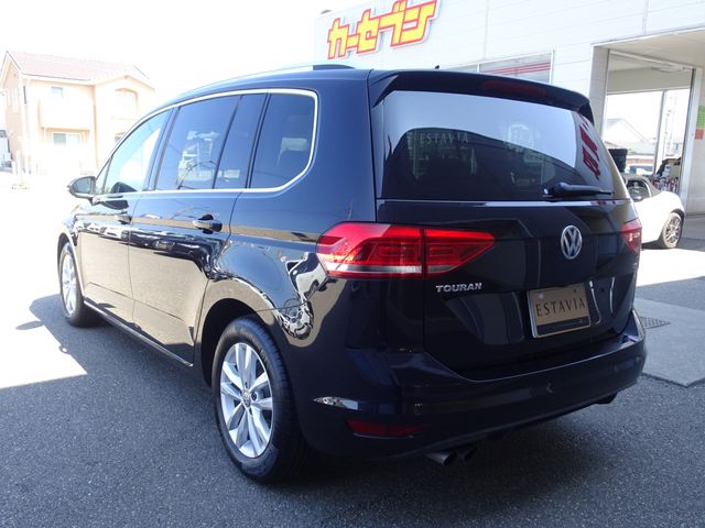 VolksWagen GOLF TOURAN 2017-07 7245-2