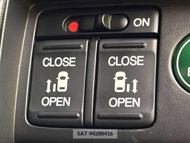 Honda ODYSSEY 2017-03 280901-3