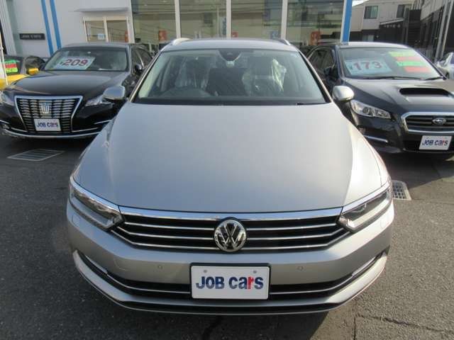 VolksWagen PASSAT VARIANT 2016-01 5716-3