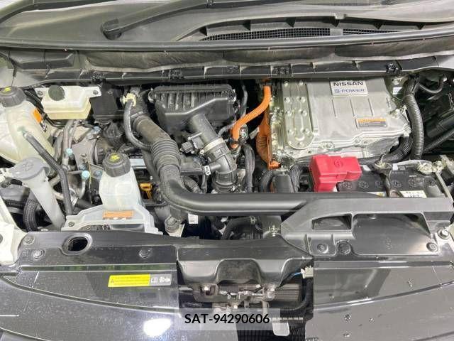 Nissan SERENA 2019-11 284158-18