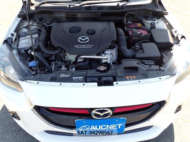 Mazda DEMIO 2016-06 379466-23