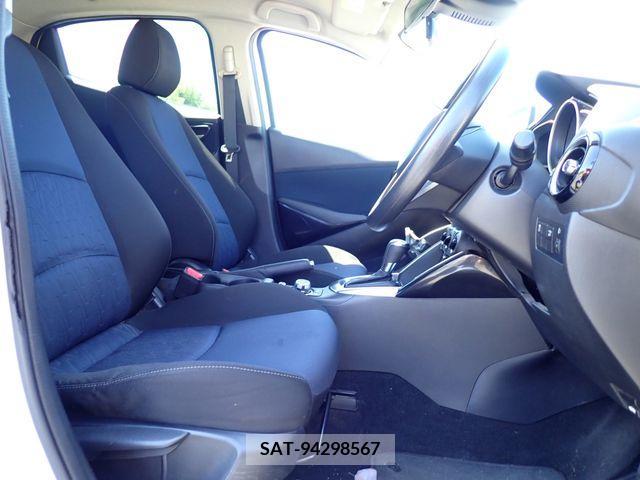 Mazda DEMIO 2016-06 379466-14