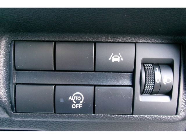 Mitsubishi EK WAGON 2022-09 8847-7