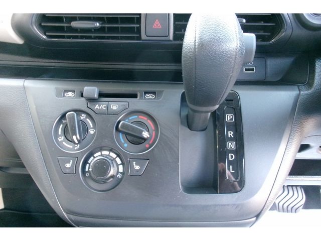 Mitsubishi EK WAGON 2022-09 8847-9