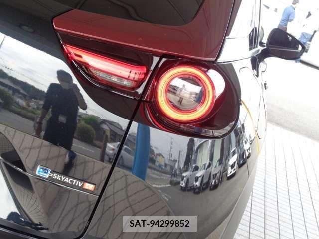 Mazda MX-30 2023-11 278406-13