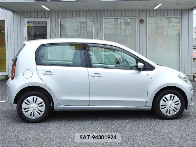 VolksWagen UP! 2013-02 320240-3