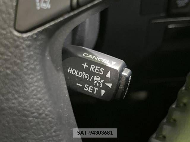 Toyota ALPHARD 2022-08 333179-6