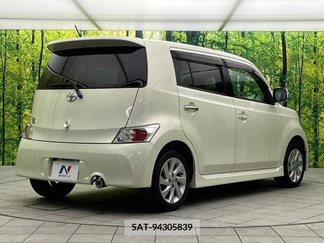 Toyota BB 2011-12 253276-17