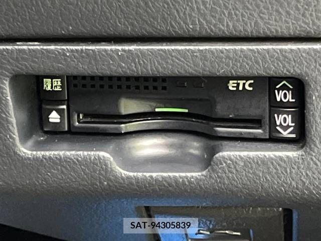 Toyota BB 2011-12 253276-4