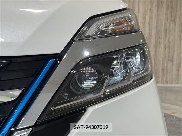 Nissan SERENA 2020-03 324958-9