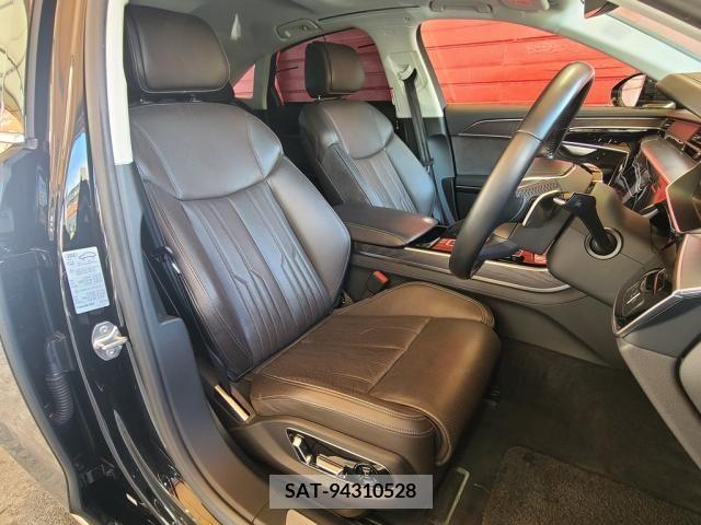 Audi A8 2018-11 375376-23