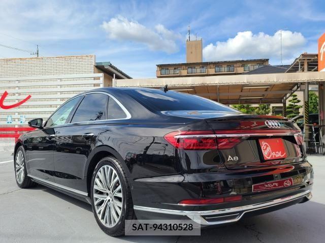 Audi A8 2018-11 375376-3