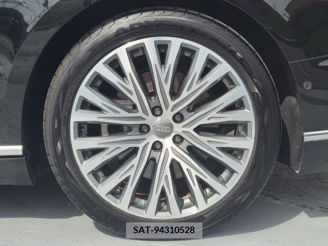 Audi A8 2018-11 375376-14
