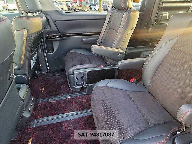 Toyota VELLFIRE 2013-07 373494-9
