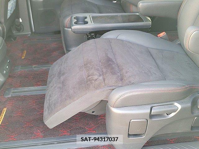 Toyota VELLFIRE 2013-07 373494-24