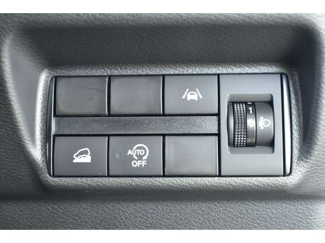 Mitsubishi EK X 2022-01 15826-8