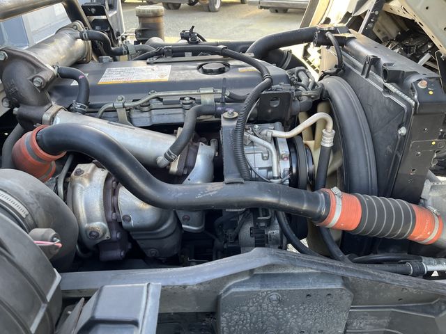 Isuzu FORWARD 2007-11 836-23