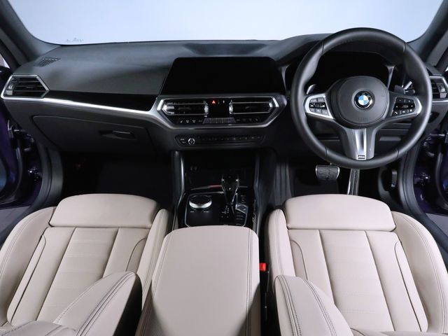 Bmw 2 SERIES 2022-06 9814-4
