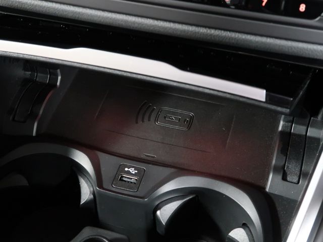 Bmw 2 SERIES 2022-06 9814-19