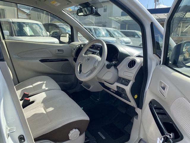 Nissan DAYZ 2018-01 182230-10