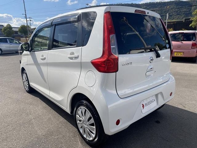 Nissan DAYZ 2018-01 182230-5
