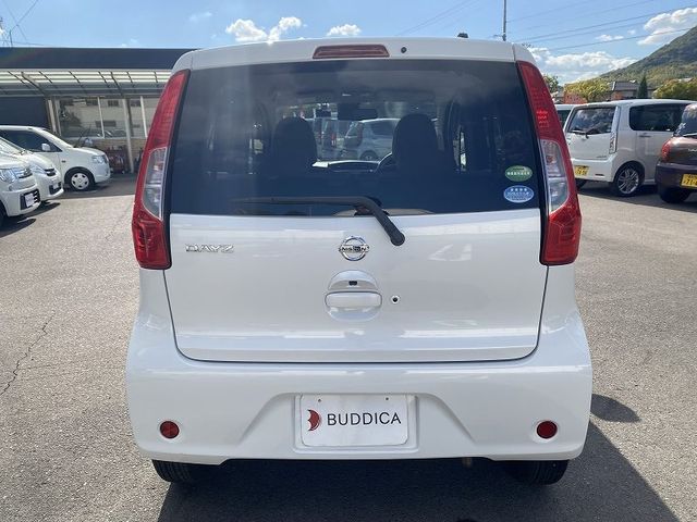 Nissan DAYZ 2018-01 182230-6