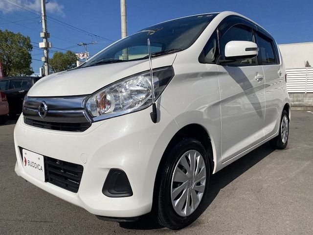 Nissan DAYZ 2018-01 182230-3