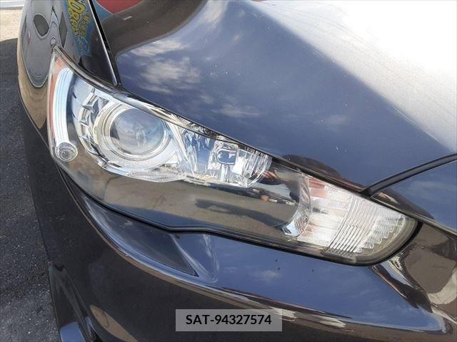 Mitsubishi LANCER 2013-08 214045-9