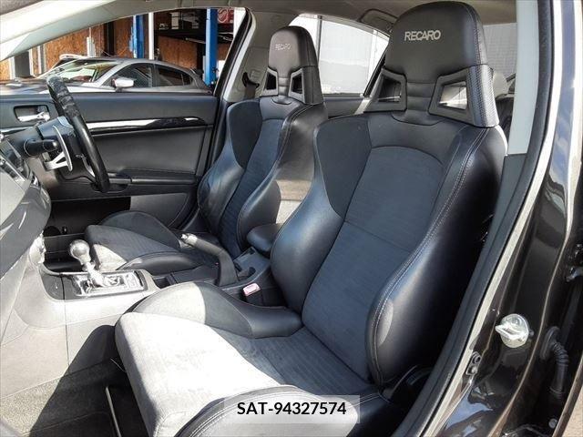 Mitsubishi LANCER 2013-08 214045-19