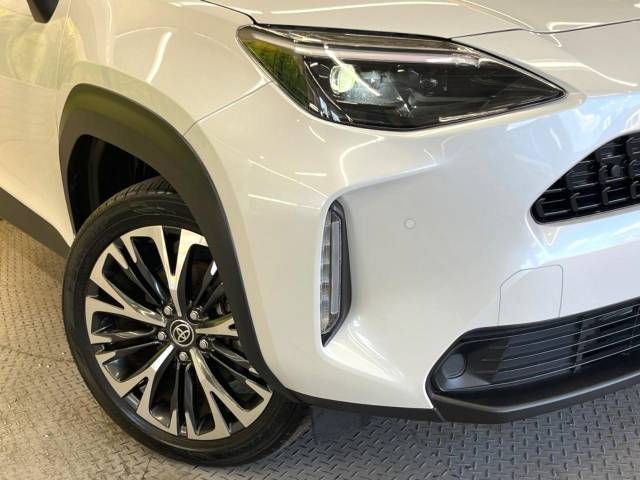 Toyota YARIS CROSS 2023-01 184600-12