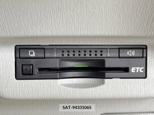 Toyota PRIUS 2012-07 257069-3