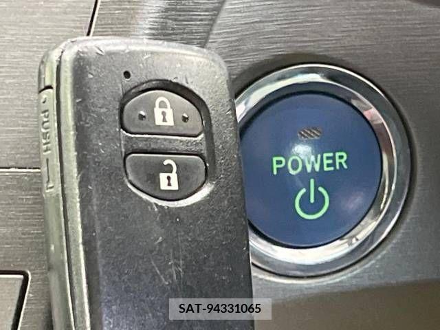 Toyota PRIUS 2012-07 257069-7