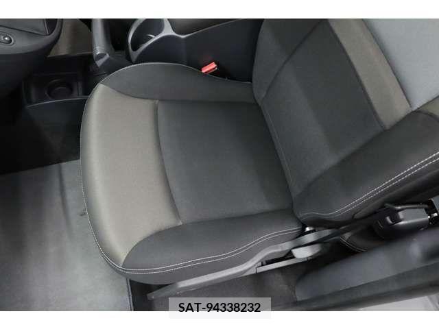 Renault KANGOO 2018-11 347182-8