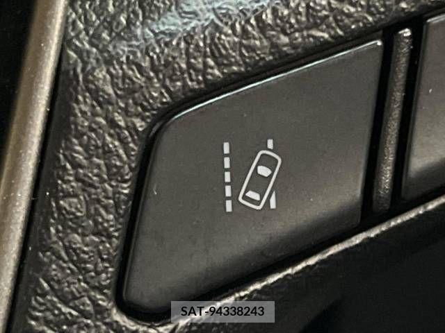 Toyota VELLFIRE 2019-03 339105-7