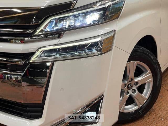 Toyota VELLFIRE 2019-03 339105-13