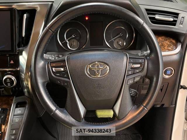 Toyota VELLFIRE 2019-03 339105-12