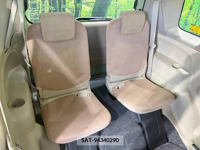 Toyota SIENTA 2012-03 313768-10