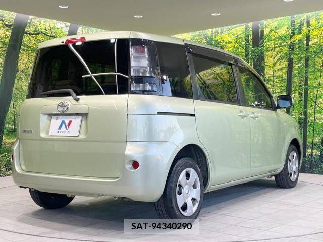 Toyota SIENTA 2012-03 313768-18