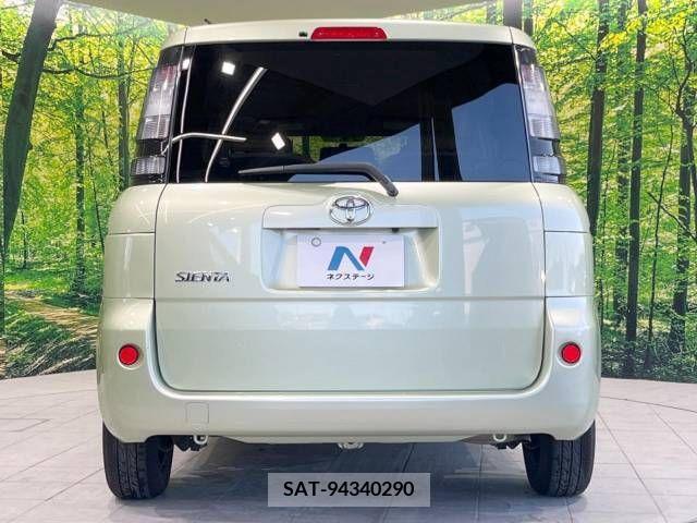Toyota SIENTA 2012-03 313768-16
