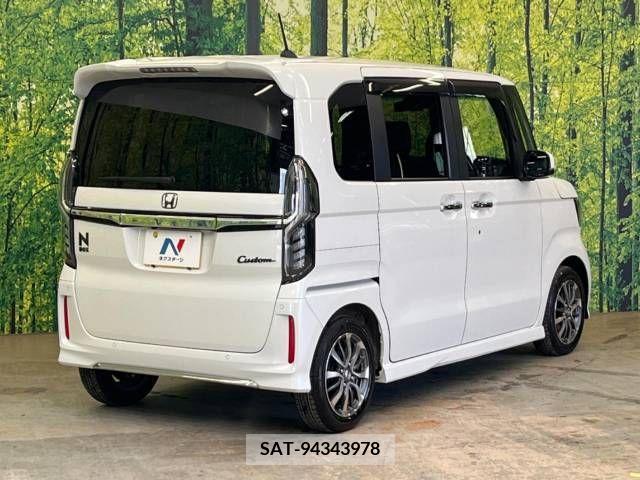 Honda N BOX CUSTOM 2022-03 210641-17