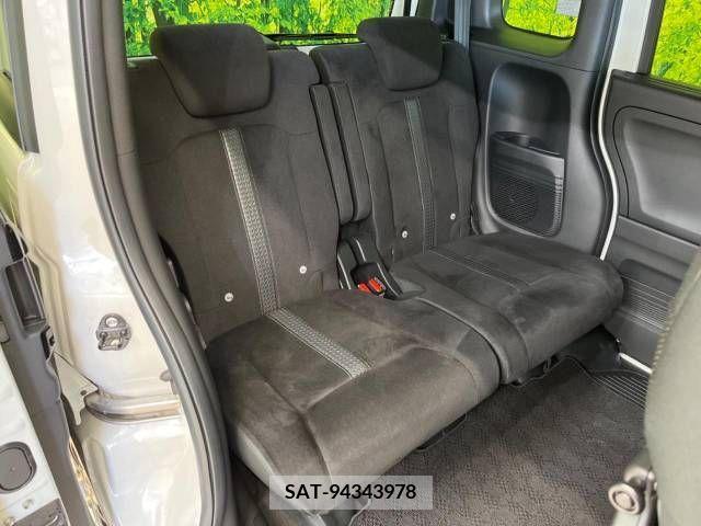 Honda N BOX CUSTOM 2022-03 210641-9