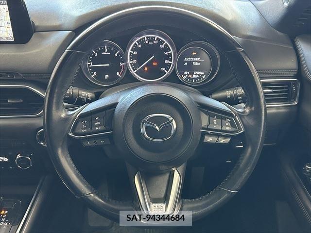 Mazda CX-8 2018-01 383809-24