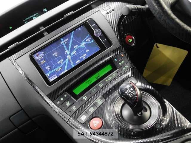 Toyota PRIUS 2013-07 216396-3