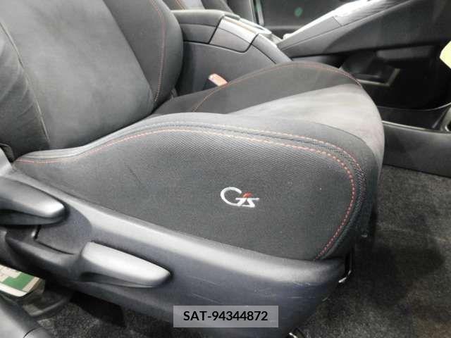 Toyota PRIUS 2013-07 216396-16