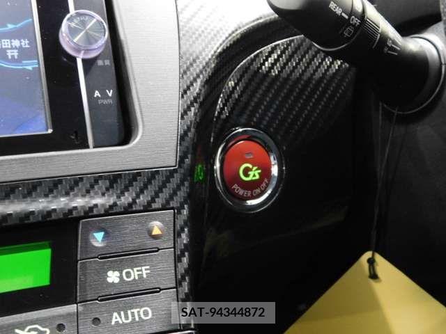 Toyota PRIUS 2013-07 216396-9