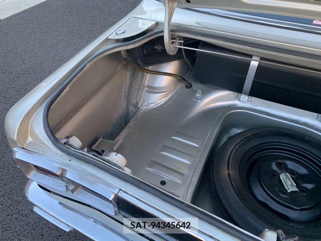 Nissan SKYLINE 1971-05 372066-25