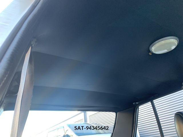 Nissan SKYLINE 1971-05 372066-23