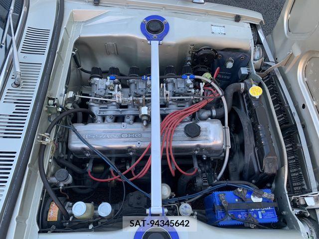 Nissan SKYLINE 1971-05 372066-6