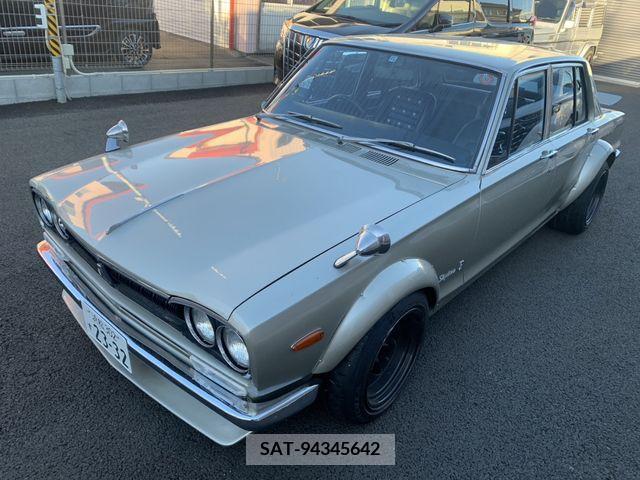 Nissan SKYLINE 1971-05 372066-4