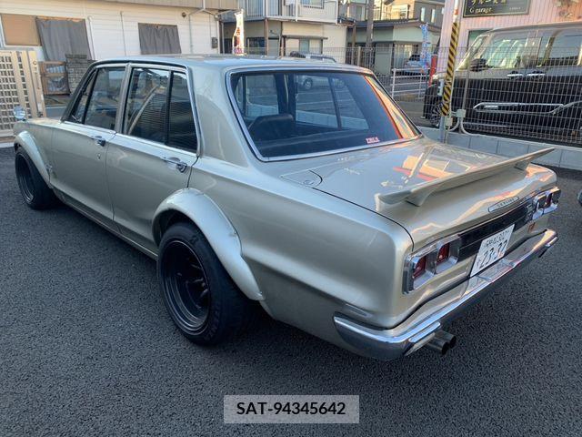 Nissan SKYLINE 1971-05 372066-2
